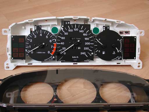 Tachoeinheit instr entnehmen 1.jpg