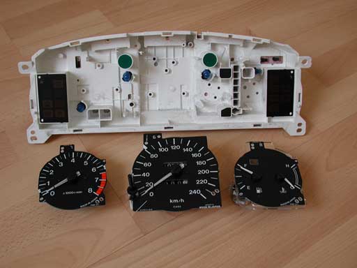 Tachoeinheit instr entnommen.jpg